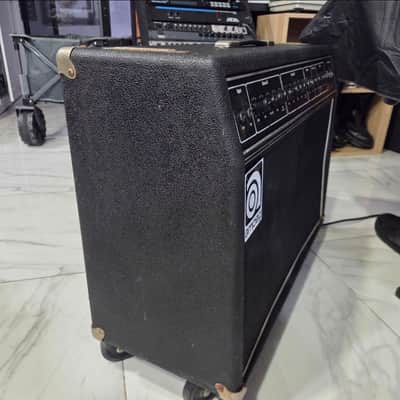 Ampeg Vh-140c Guitar Combo image 2