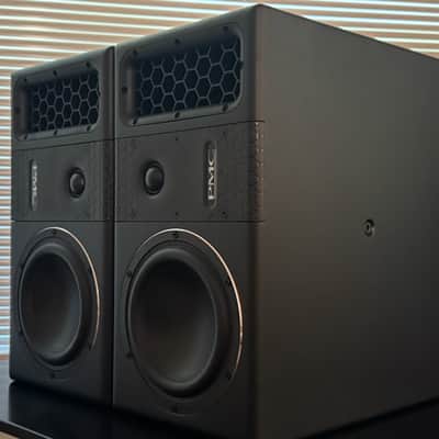 PMC6 Powered Studio Monitors - (pair) image 14