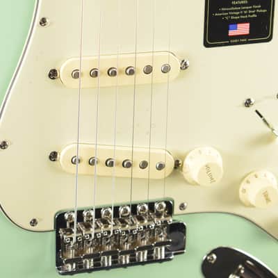Mint Fender American Vintage II 1961 Stratocaster Surf Green Rosewood Fingerboard image 3