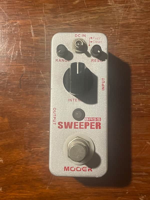 Mooer Bass Sweeper