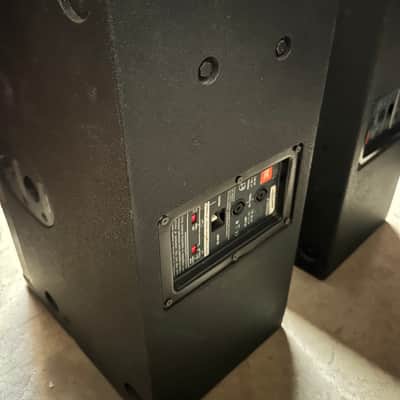 JBL VRX932LA-1 2-Way 12" Compact Passive Line Array Loudspeaker 2010s - Black image 2
