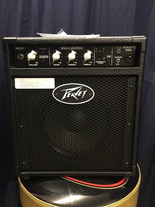 Peavey Max 158 11 15 Watt Bass Amp image 1
