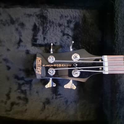 Gretsch G2220 Electromatic Junior Jet Bass II with Walnut Fretboard 2018 Black with Case and Strap image 5