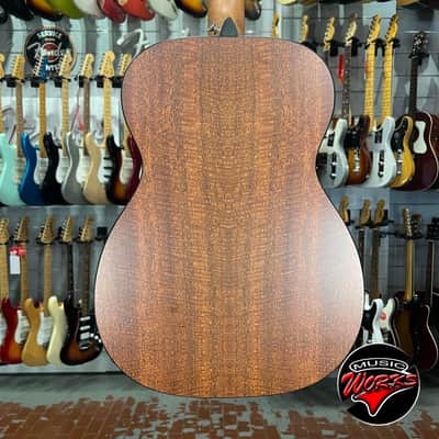Martin 00 X2 image 8
