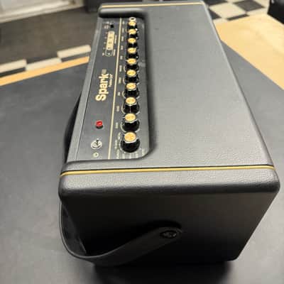 Positive Grid Spark 40 40-Watt 2x4" Modeling Guitar Combo 2020 - Present - Black image 3