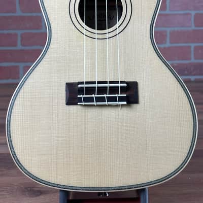 Lanikai Spruce Solid Top Morado Back and Sides Concert Ukulele image 2