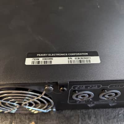 Crest Audio Pro-LITE 2.0 2000-Watt Power Amplifier 2012-2021 - Black image 3