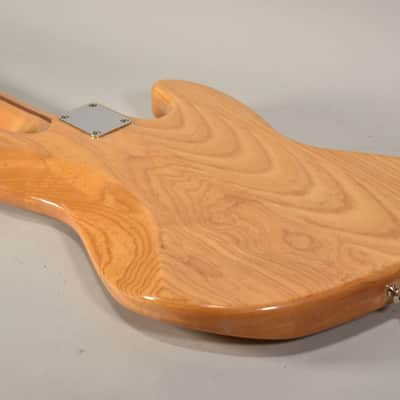 2006 Fender FSR Standard Natural Finish Left-Handed Jazz Bass image 7