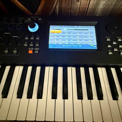 Yamaha MODX7+ 76-Key 16-Voice Synthesizer with Yamaha MODX padded case! image 3