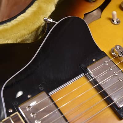Epiphone Inspired by Gibson Custom 1962 ES-335 Reissue Vintage Burst image 19