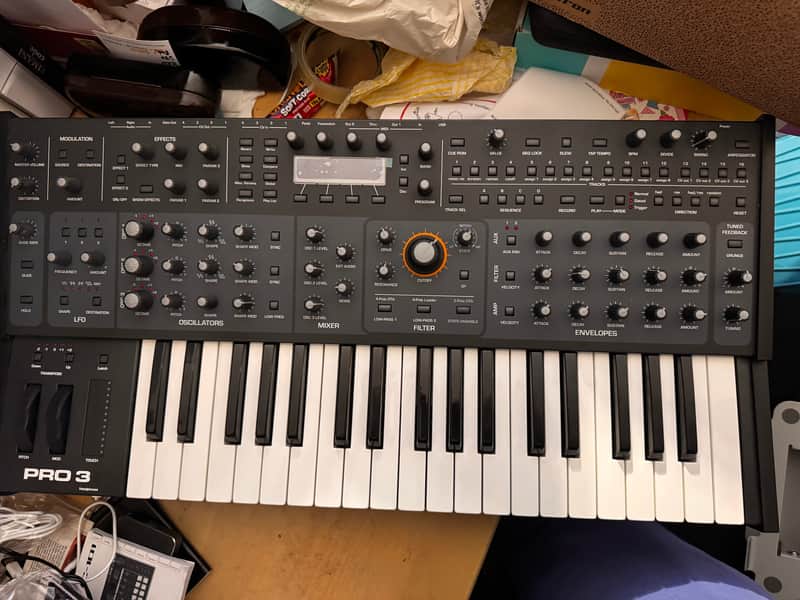 Sequential Pro 3 37-Key 3-Voice Monophonic / Paraphonic Synthesizer 2020 - Present - Black image 1