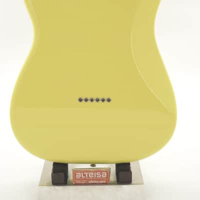 Fender Limited Edition Tom DeLonge Signature Stratocaster 2023 - Graffiti Yellow imagen 11