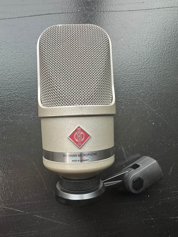 Neumann TLM 107 Large Diaphragm Multipattern Condenser Microphone 2013 - Present - Nickel imagen 1