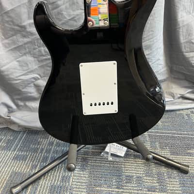 Yamaha PAC012 Pacifica HSS with Rosewood Fretboard 2010 - Present - Black image 4