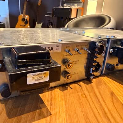 Universal Audio LA3A Paar Stereo Orginal Stereo Pair 19" Urei La-3A image 8