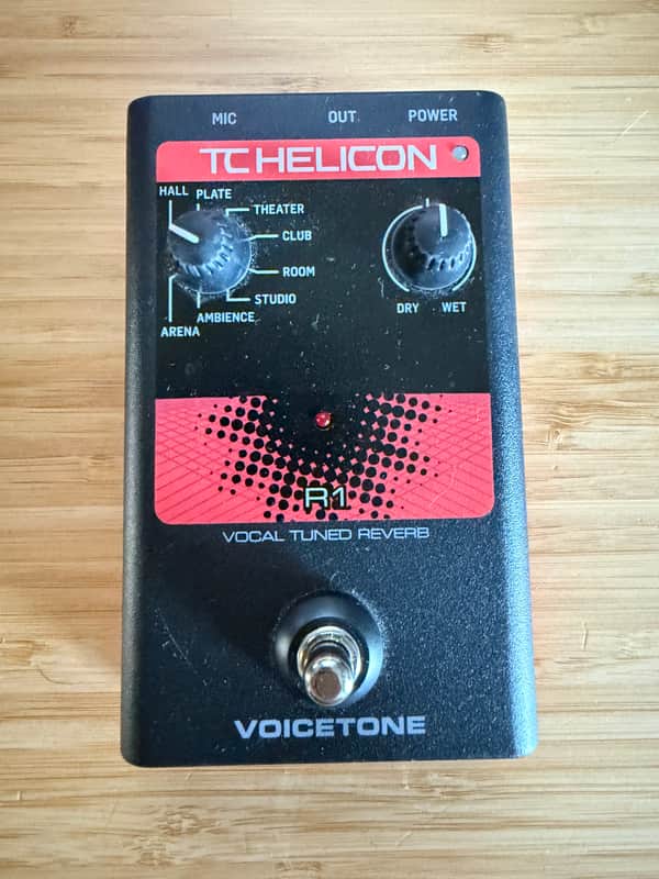 TC Helicon VoiceTone R1 2011 - 2021 - Black image 1