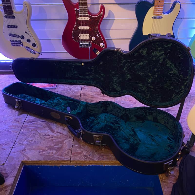 Tokai 'Love Rock' Les Paul Style Electric Guitar Made In Japan Inc