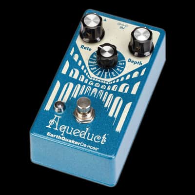 EarthQuaker Devices Aqueduct Vibrato Guitar Effect Pedal image 4