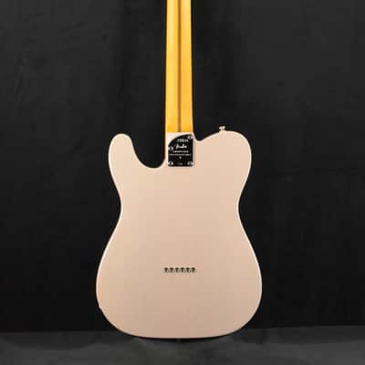 Fender American Professional II Telecaster Thinline Transparent Shell Pink Maple Fingerboard image 7