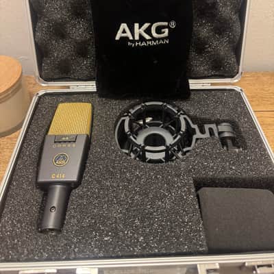 AKG C414 XLII Large Diaphragm Multipattern Condenser Microphone 2010s - Black image 1