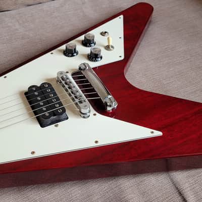 2003 Gibson Flying V '67 Reissue Cherry Red with Hard Case image 3