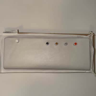 Teenage Engineering OP-1 Field Portable Synthesizer Workstation 2022 - Present - White image 5