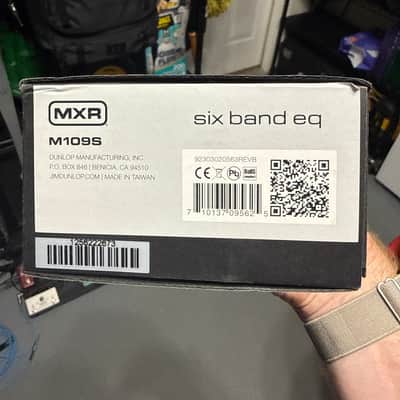 MXR M109S Six Band EQ 2016 - Present Silver image 2