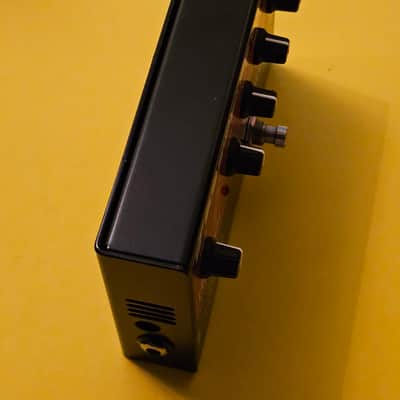 Radial Tonebone Hot British 2010s - Red image 3