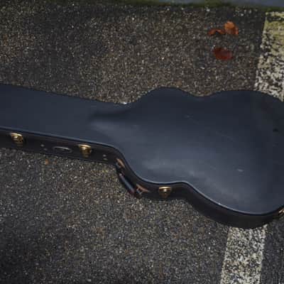 Breedlove guitar case for 00-sized, classical, OM-sized, guitars image 13