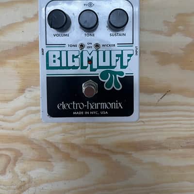 Electro-Harmonix Big Muff Pi with Tone Wicker Distortion / Sustainer 2008 - Present - White / Black / Green image 2