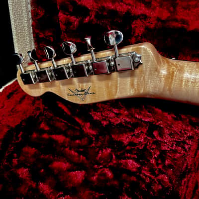 Fender Telecaster Custom Shop Dakota Red Custom Deluxe 5A Flame 2011 - Dakota Red image 21