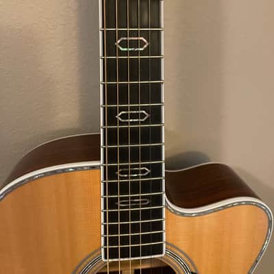 Martin Custom OMC Aura 2012 image 17