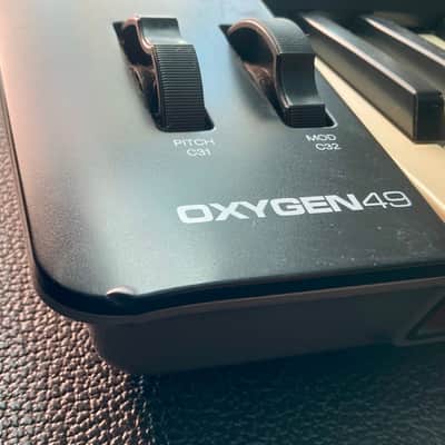 Oxygen 49 MK IV USB MIDI Keyboard Controller image 7