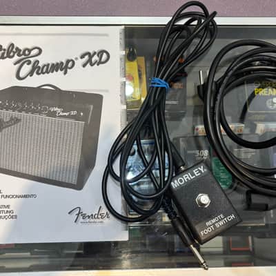 Fender Super Champ XD with cover and pedal image 10