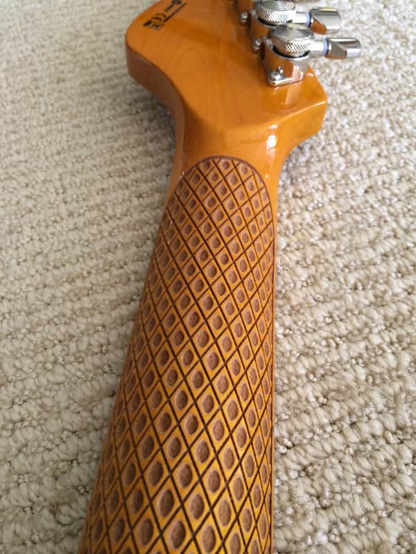Dean Zelinsky Private Label | Tagliare Custom | Cherry Sunburst
