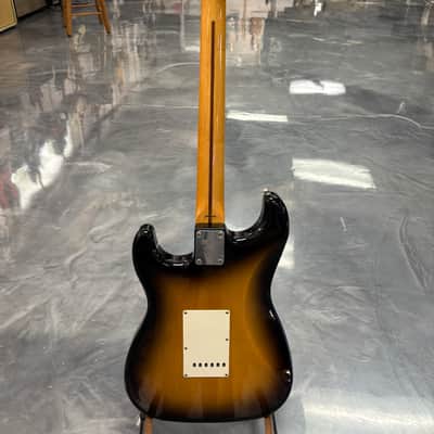 Fender ST-54 Stratocaster Reissue MIJ image 2