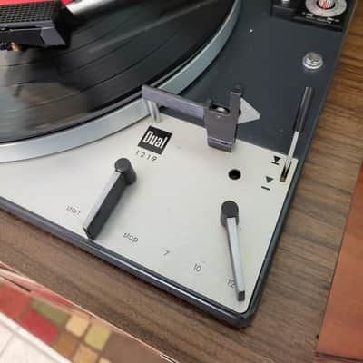 Dual 1219 Turntable image 9