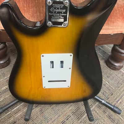 Epiphone HSS S-310 Bat Wing Strat Style Electric Guitar With Case image 4