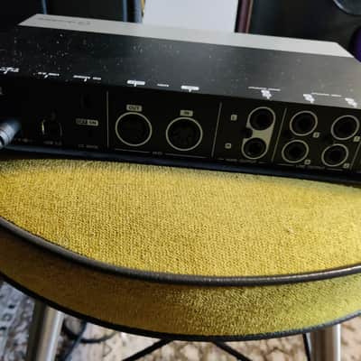 Steinberg UR44 6x4 USB 2.0 Audio Interface with MIDI I/O 2010s - Silver/Black image 4