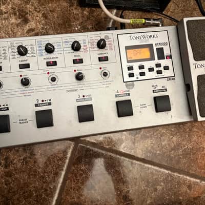 Korg Toneworks Ax1000g multi effect guitar pedal image 1