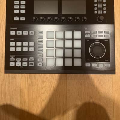 Native Instruments Maschine Studio Black (2017) — Complete in Box + Transferable Registration image 4