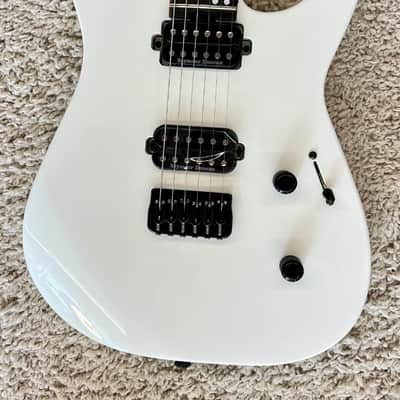 Mint Jackson American Series Virtuoso™ HT, Streaked Ebony Fingerboard, Snow White image 3