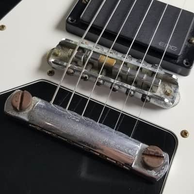 Gibson Custom Shop Kirk Hammett Flying V Aged & Signed [USED] 2012 image 3