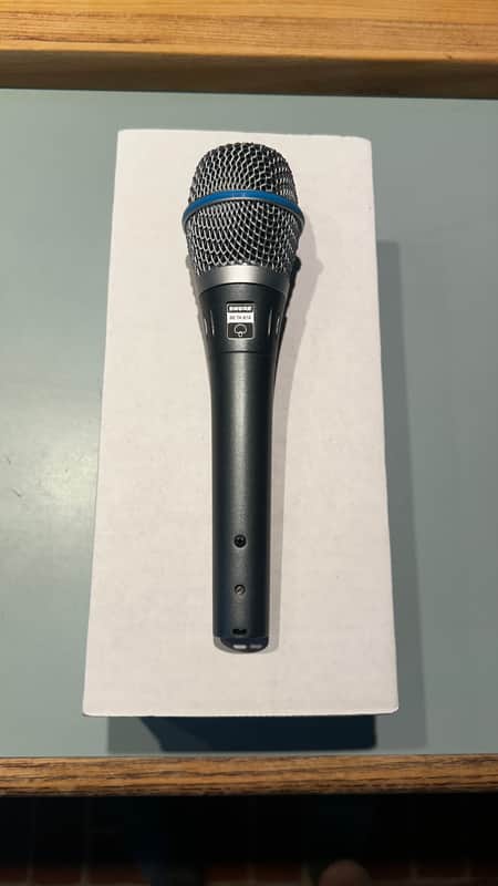 Shure BETA 87A Supercardioid Dynamic Mirophone