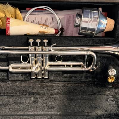Yamaha Allegro YTR-5335G Bb Trumpet 2000s - Silver image 1