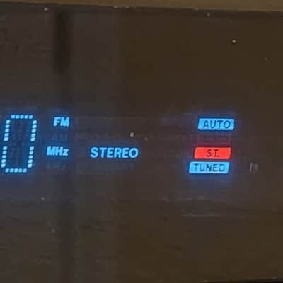 Kenwood Kenwood VR-405 is a 5.1-channel A/V surround receiver 90s  - Black image 3