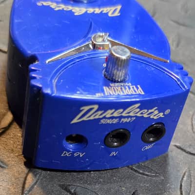 Danelectro Pepperoni Phaser DJ-6 Food Series 2000s - Blue Phase image 7