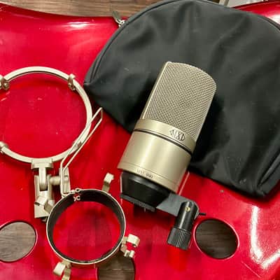 MXL 990 Condenser Microphone w/Shock Mount, Clip & Pouch image 1