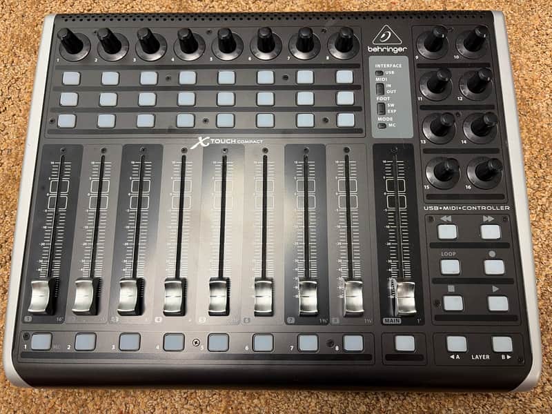 Behringer X-TOUCH COMPACT Universal DAW Control Surface