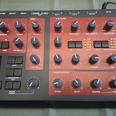 Access Virus B Desktop Digital Synthesizer early 2000 - Black image 8